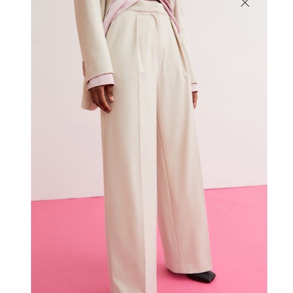 H&M Women Trousers - Picture 2 of 6